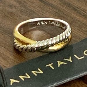 Ann Taylor Beautiful ring